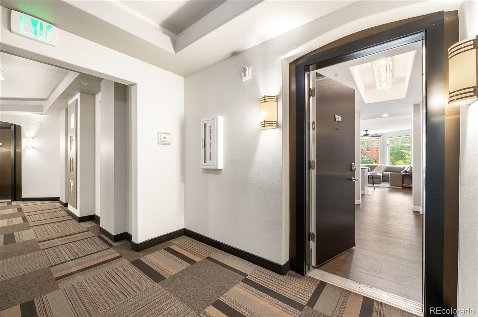 MLS Image #4 for 1100 n grant street,denver, Colorado