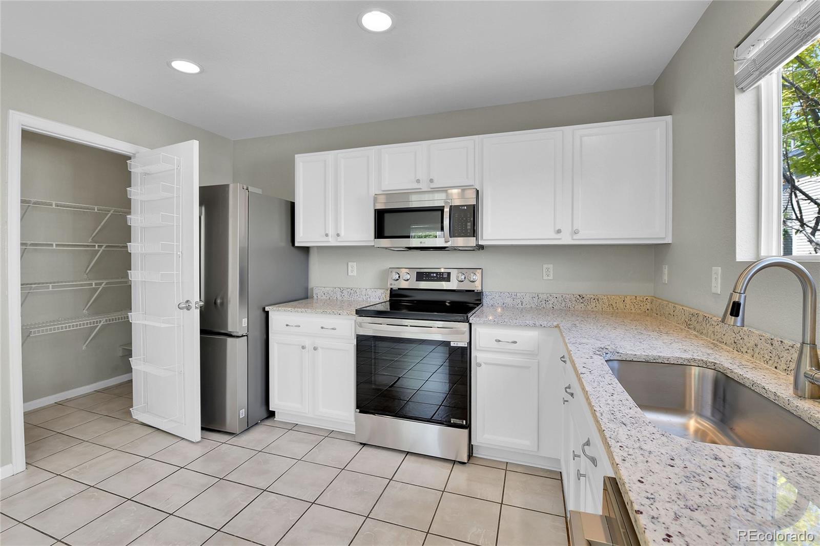 MLS Image #5 for 11803 w tufts place,morrison, Colorado