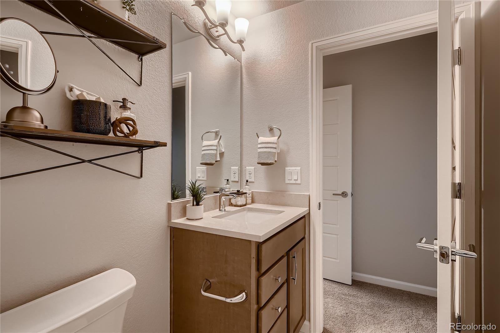 MLS Image #19 for 6309 n hanover street,denver, Colorado