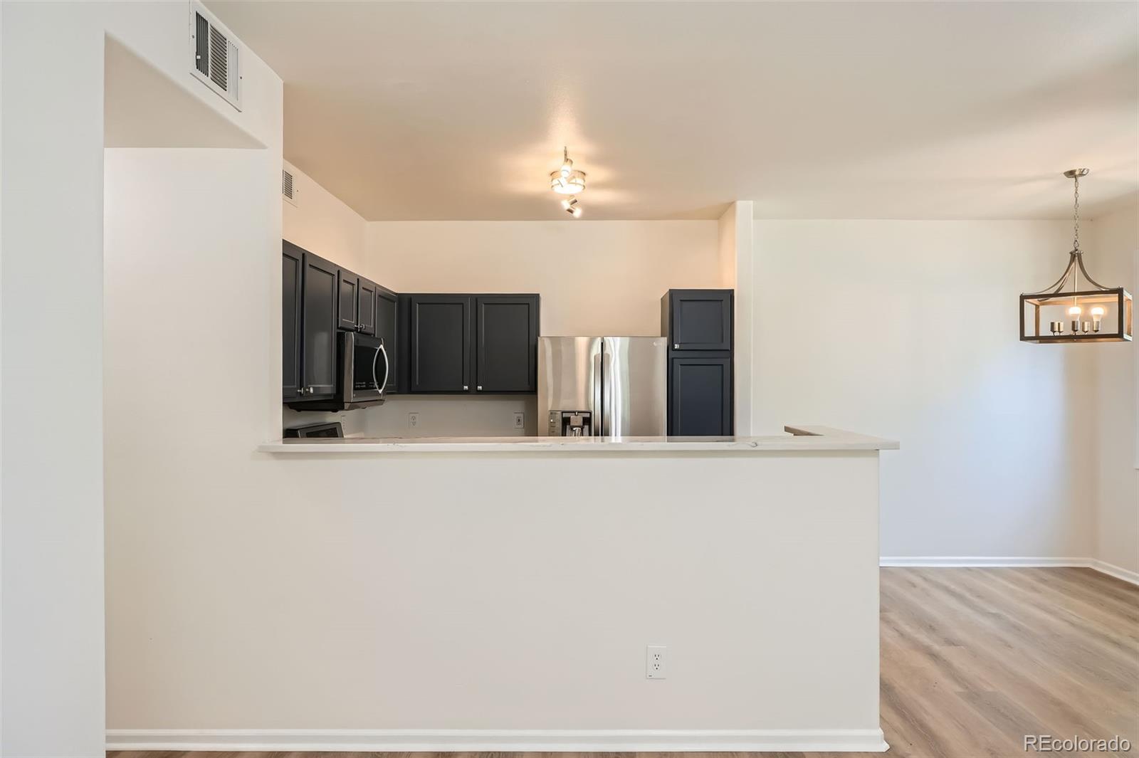 MLS Image #11 for 8500 e jefferson ,denver, Colorado