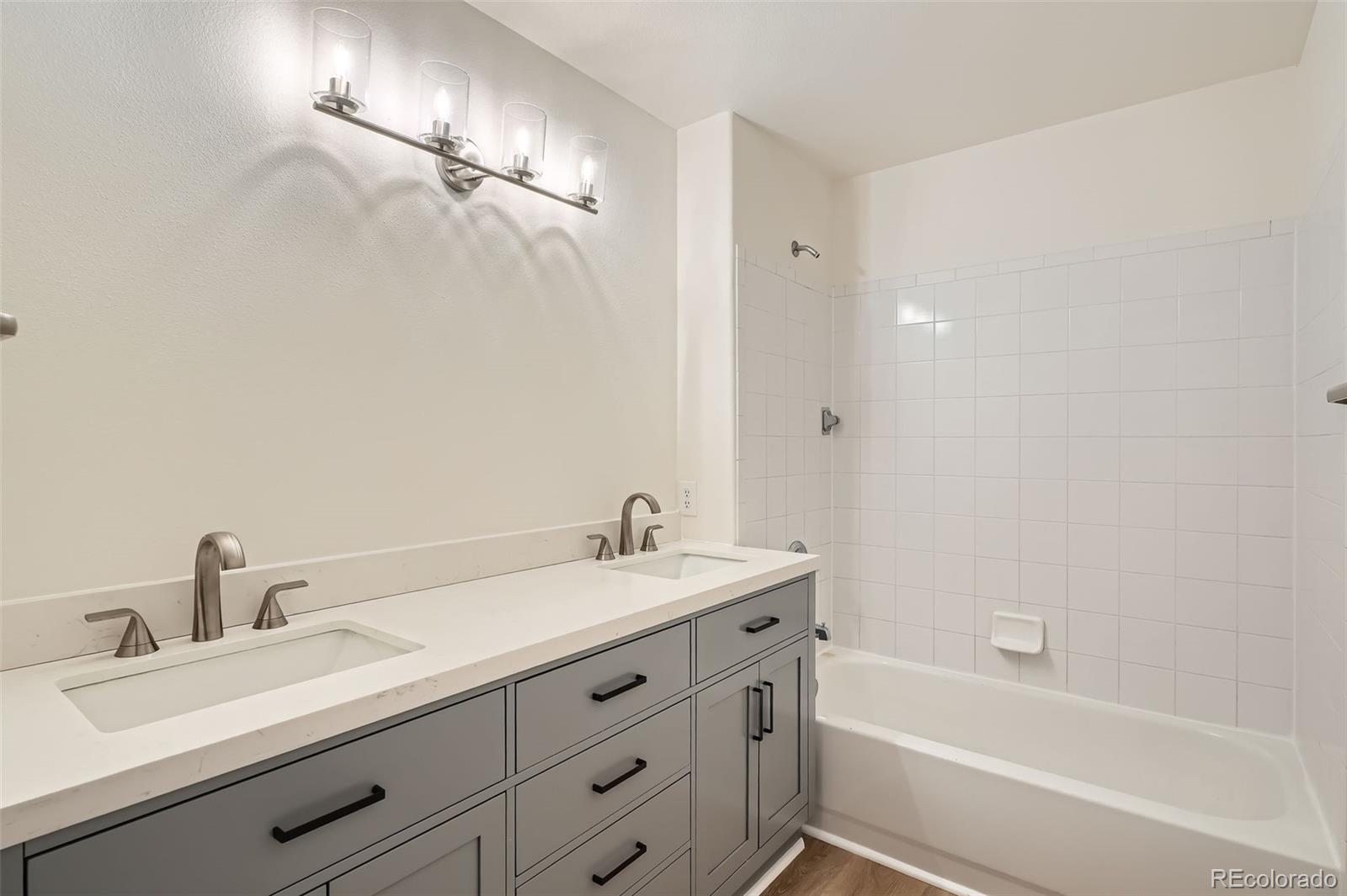 MLS Image #16 for 8500 e jefferson ,denver, Colorado