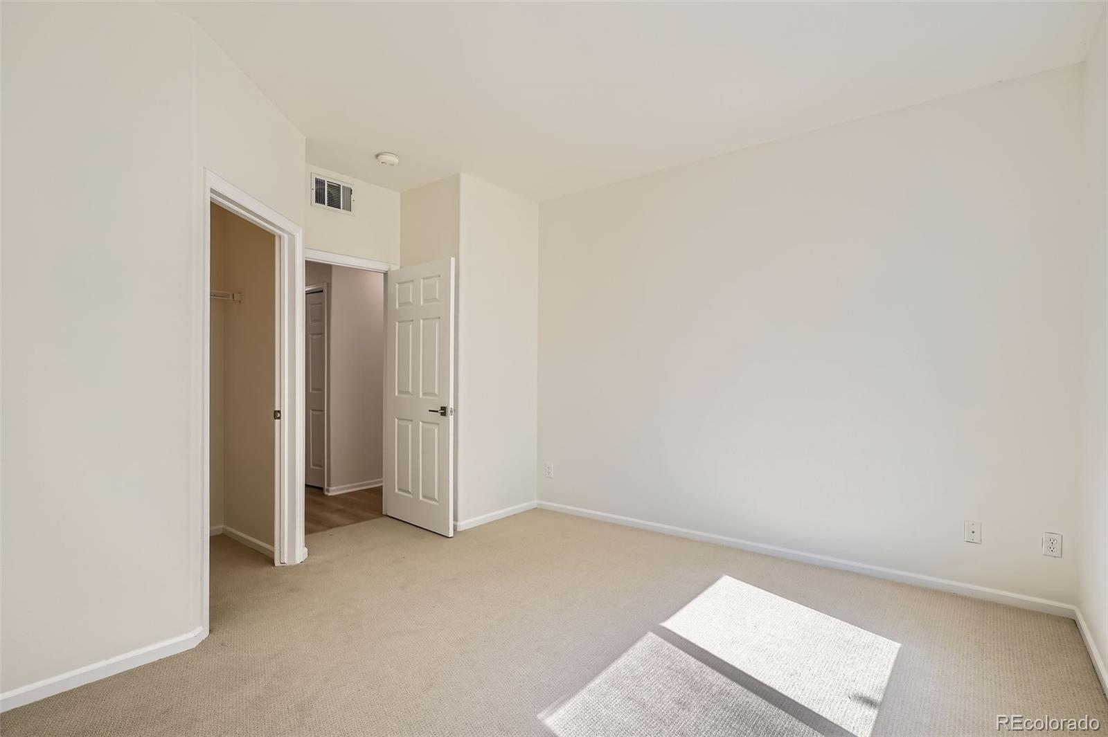 MLS Image #20 for 8500 e jefferson ,denver, Colorado