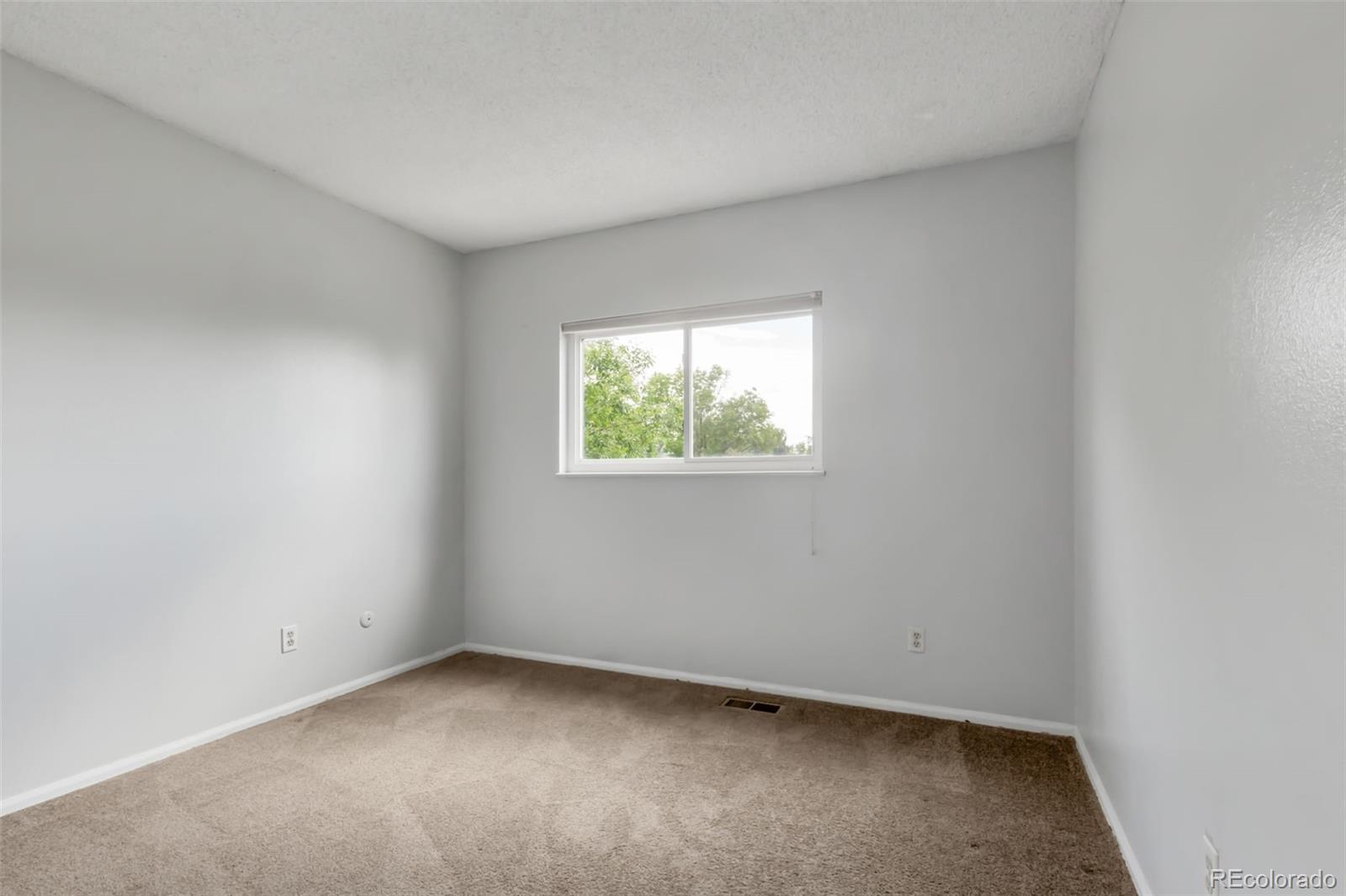MLS Image #32 for 1005 s lewiston way,aurora, Colorado