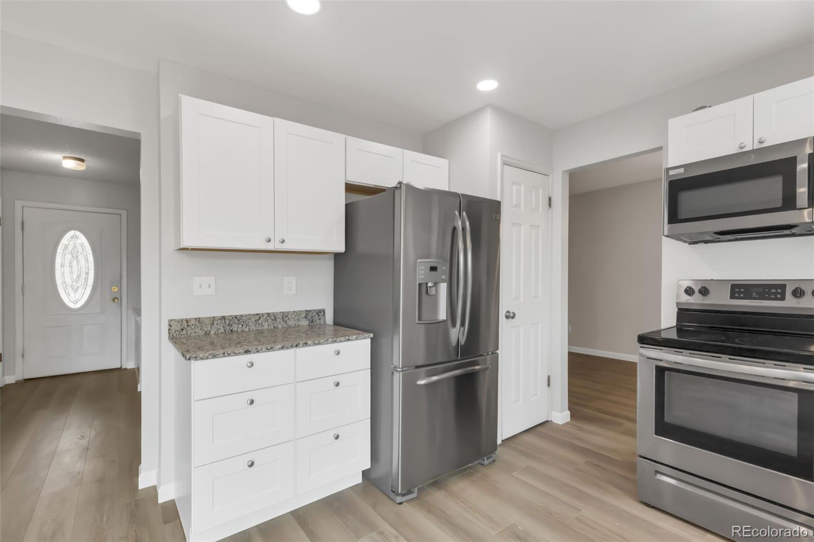 MLS Image #8 for 1005 s lewiston way,aurora, Colorado