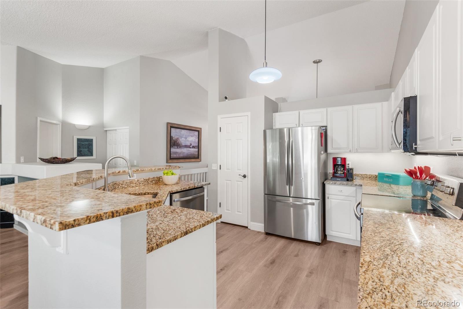 MLS Image #10 for 5332 s lisbon way,centennial, Colorado