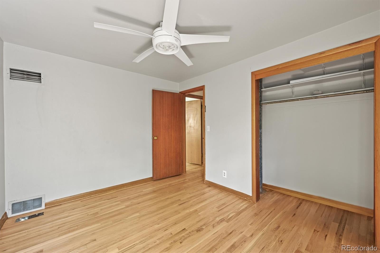 MLS Image #12 for 5355 s windermere street,littleton, Colorado