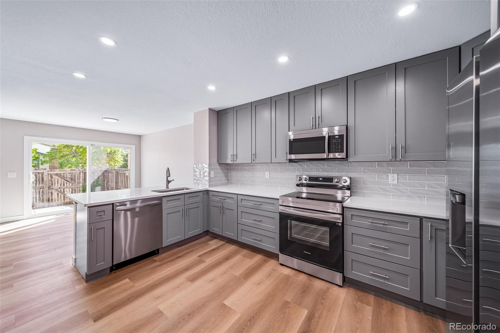 MLS Image #13 for 4825 s ammons street,littleton, Colorado