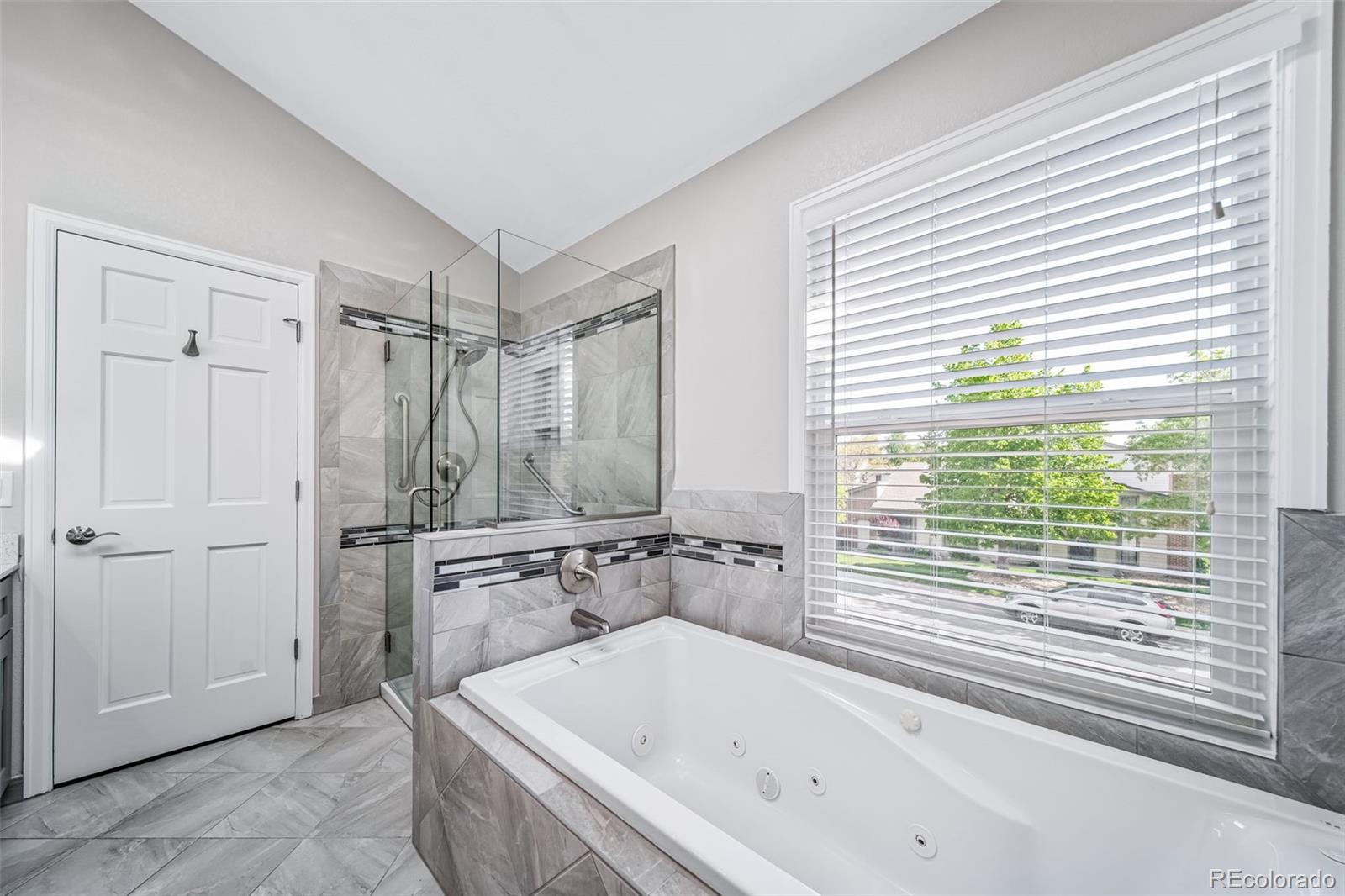 MLS Image #24 for 4825 s ammons street,littleton, Colorado