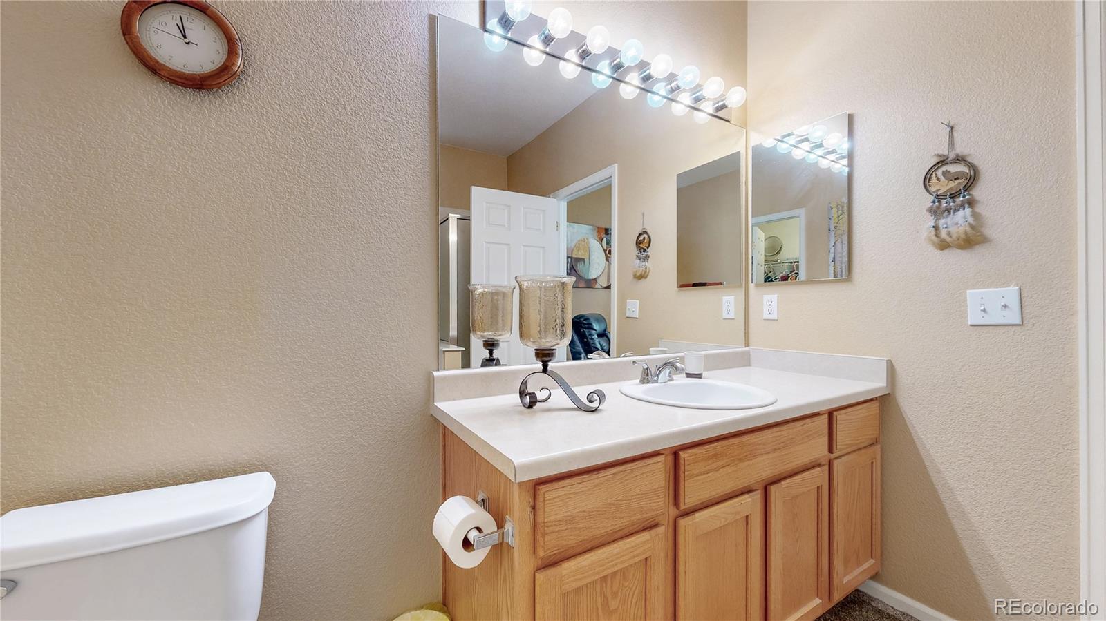 MLS Image #13 for 10532  madison street,thornton, Colorado