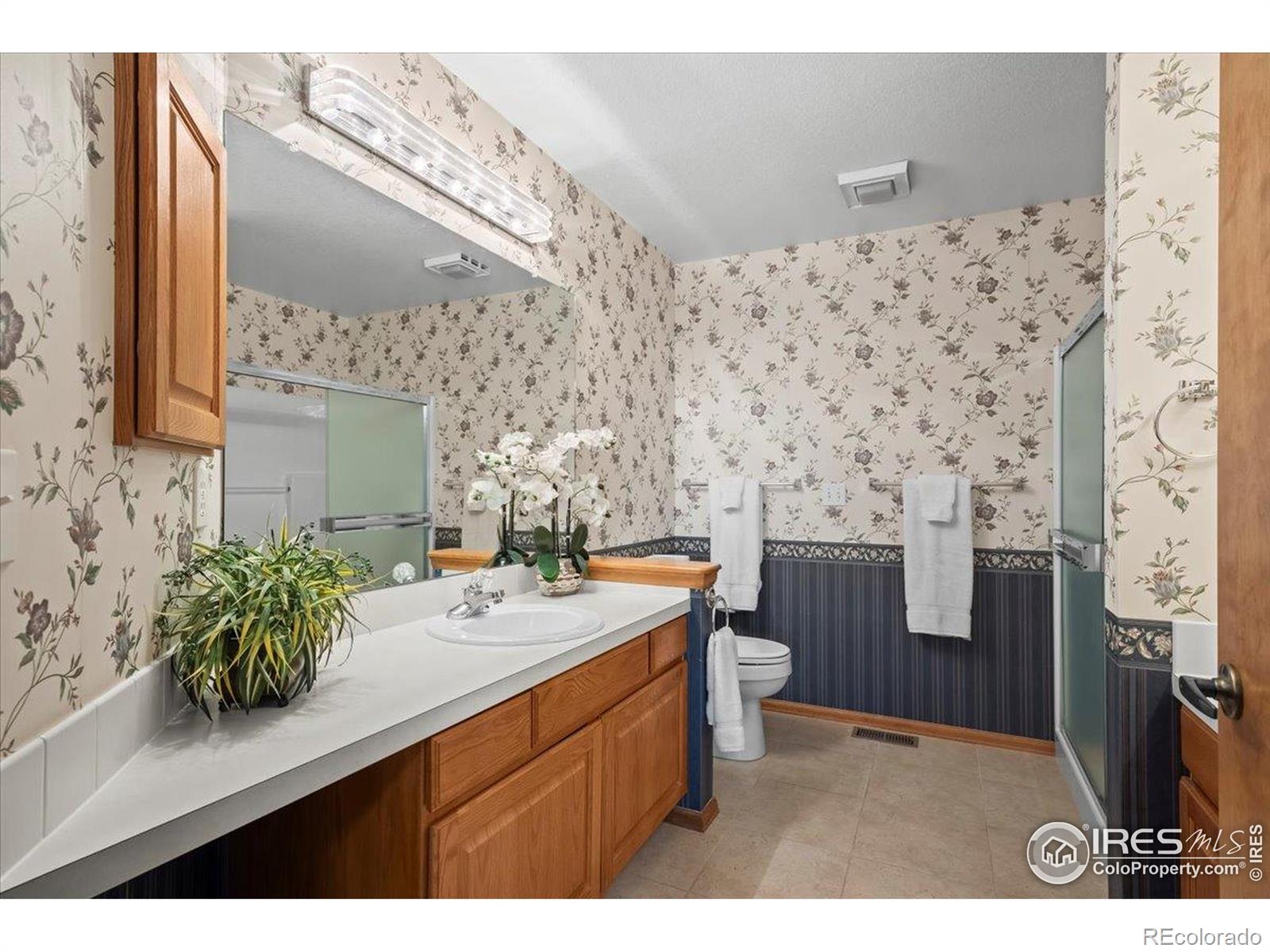 MLS Image #16 for 1528  16th place,longmont, Colorado