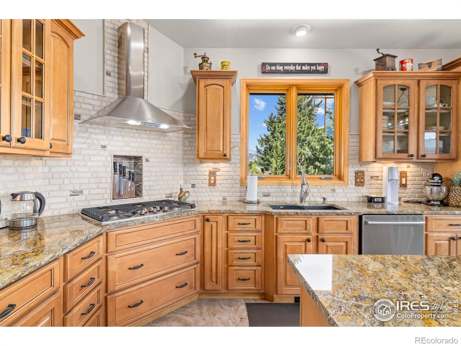 MLS Image #14 for 1341  koral court,estes park, Colorado