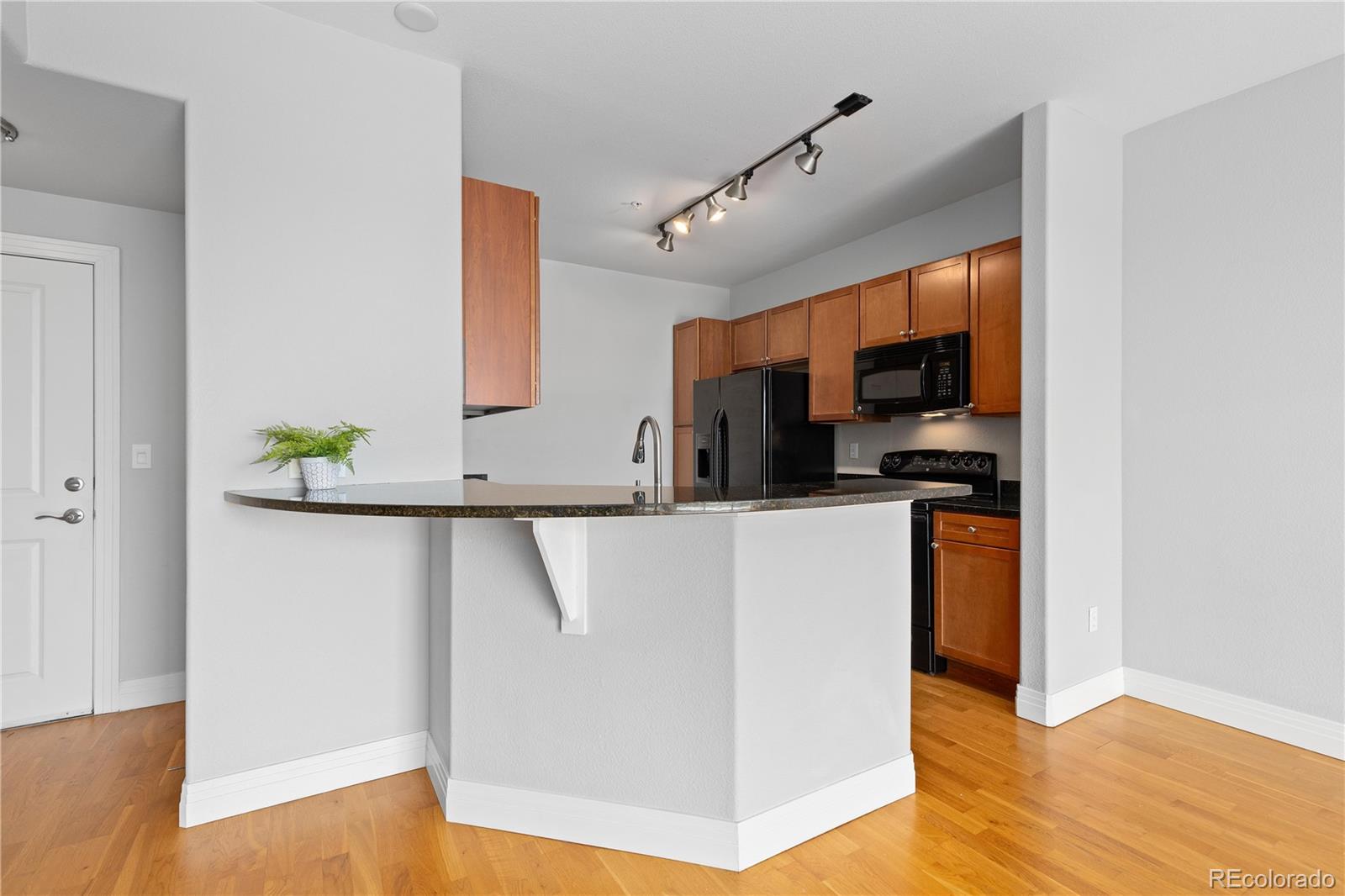 MLS Image #8 for 9019 e panorama circle,englewood, Colorado