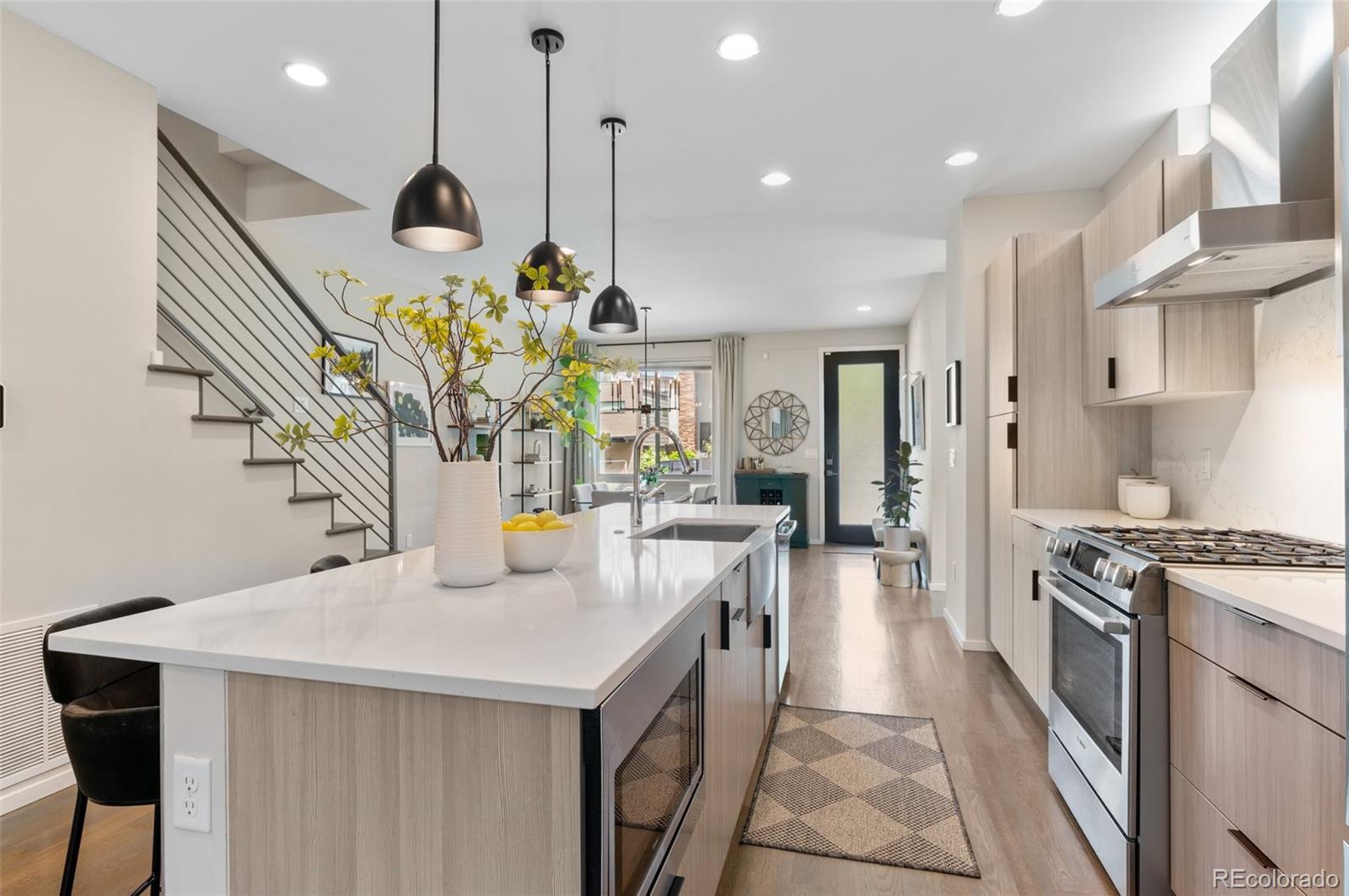 MLS Image #8 for 3885  vrain street,denver, Colorado