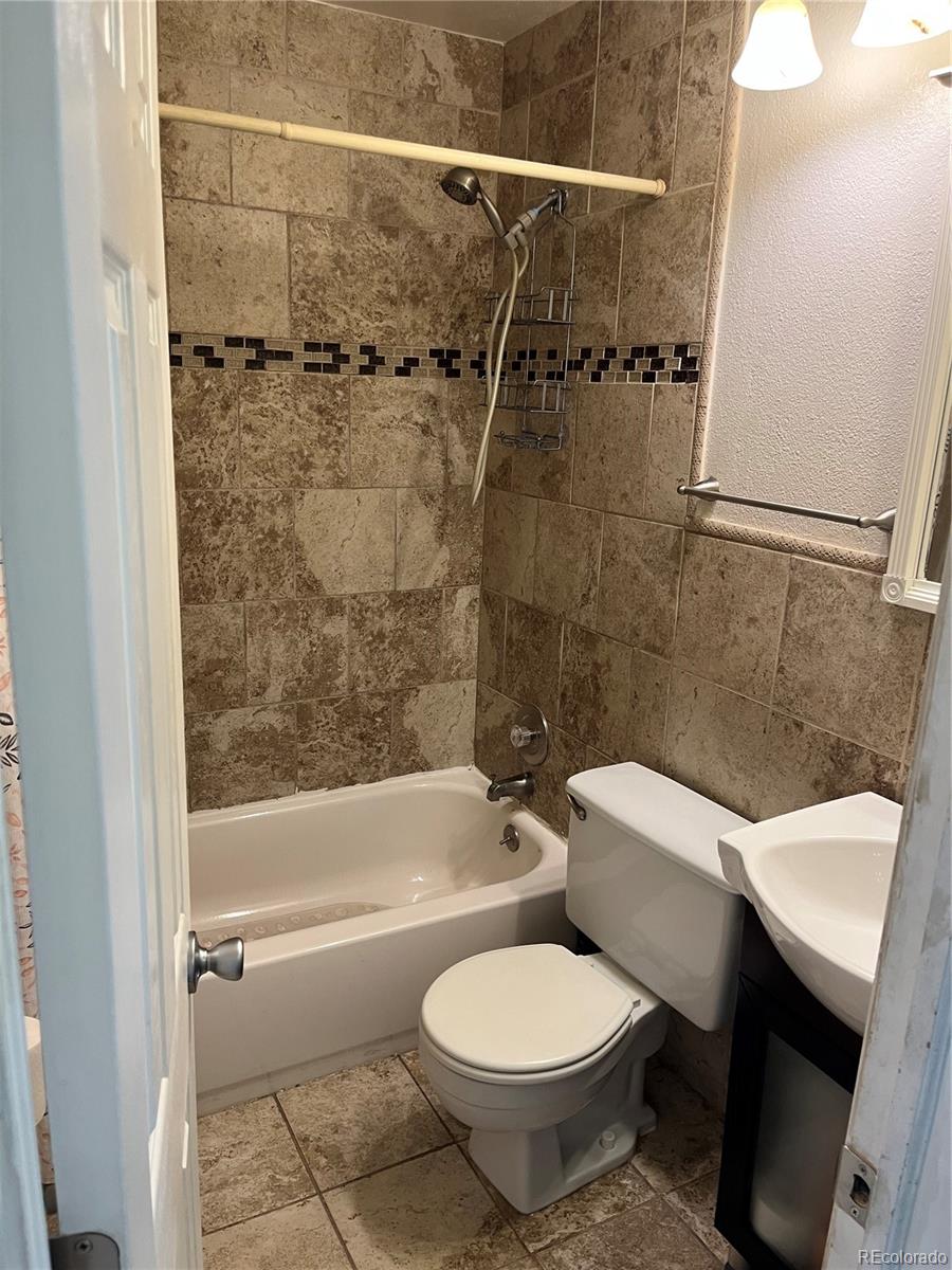 MLS Image #15 for 2285 s jasper way,aurora, Colorado