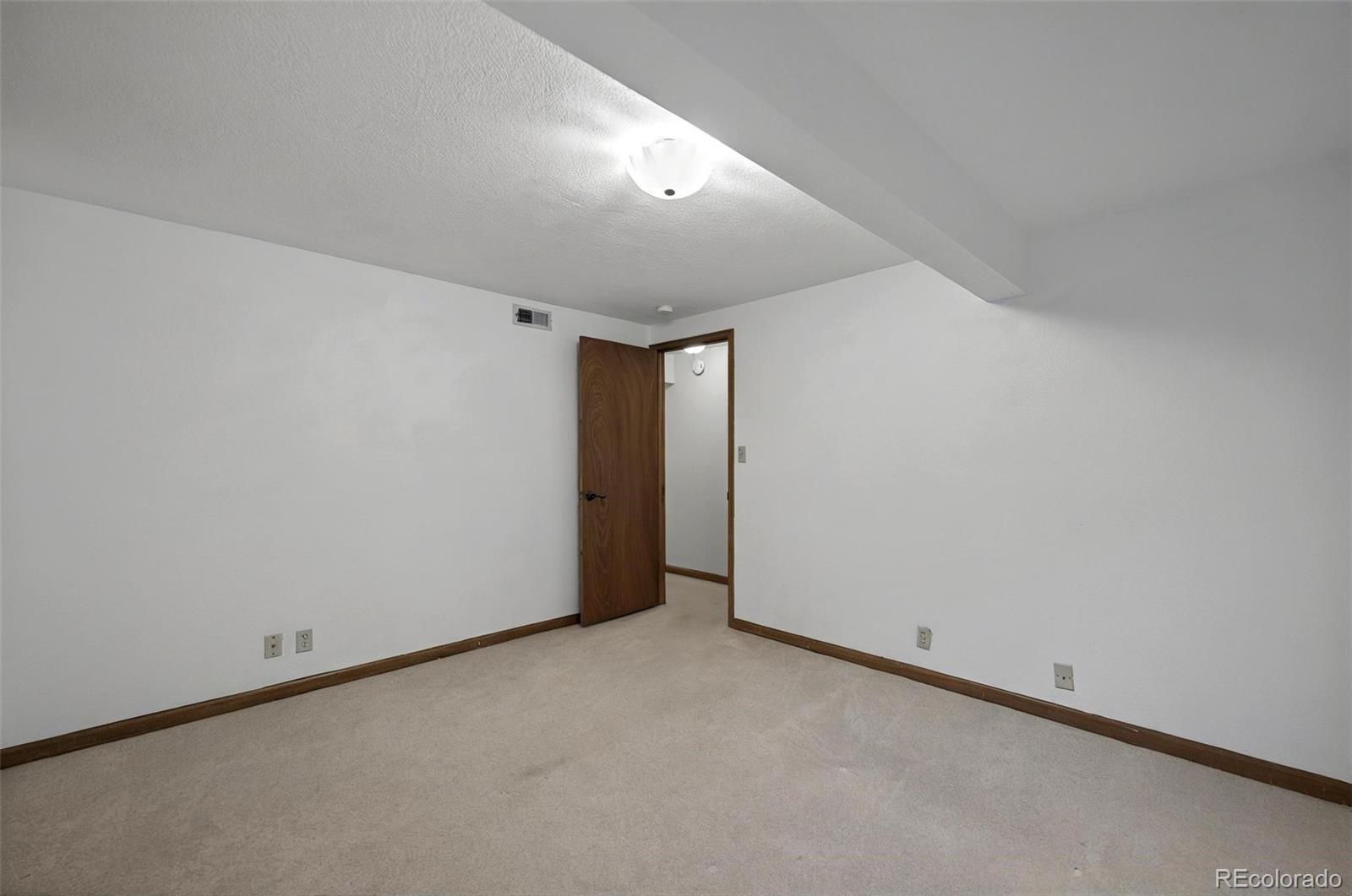 MLS Image #38 for 723  orion drive,colorado springs, Colorado