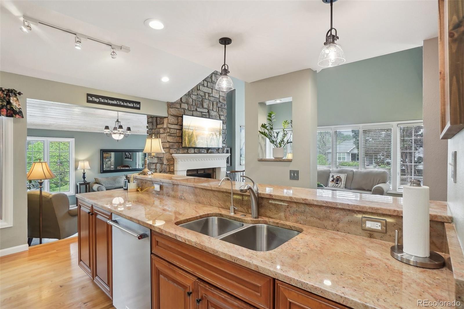 MLS Image #18 for 1582 w briarwood avenue,littleton, Colorado