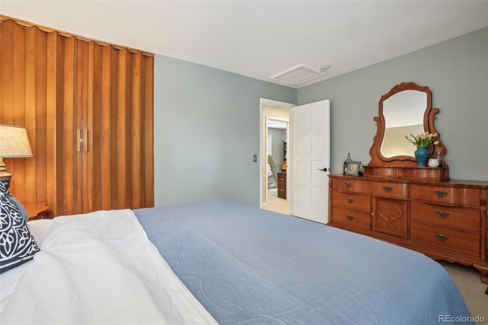 MLS Image #22 for 1582 w briarwood avenue,littleton, Colorado