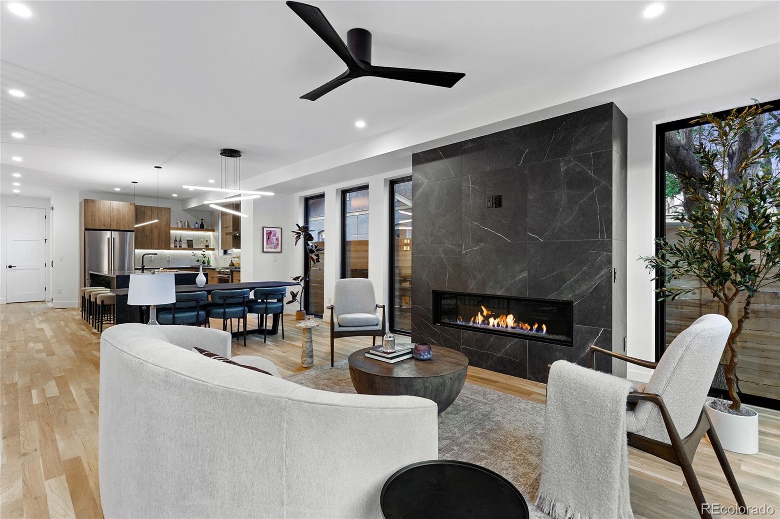 MLS Image #14 for 2378 s bannock street,denver, Colorado