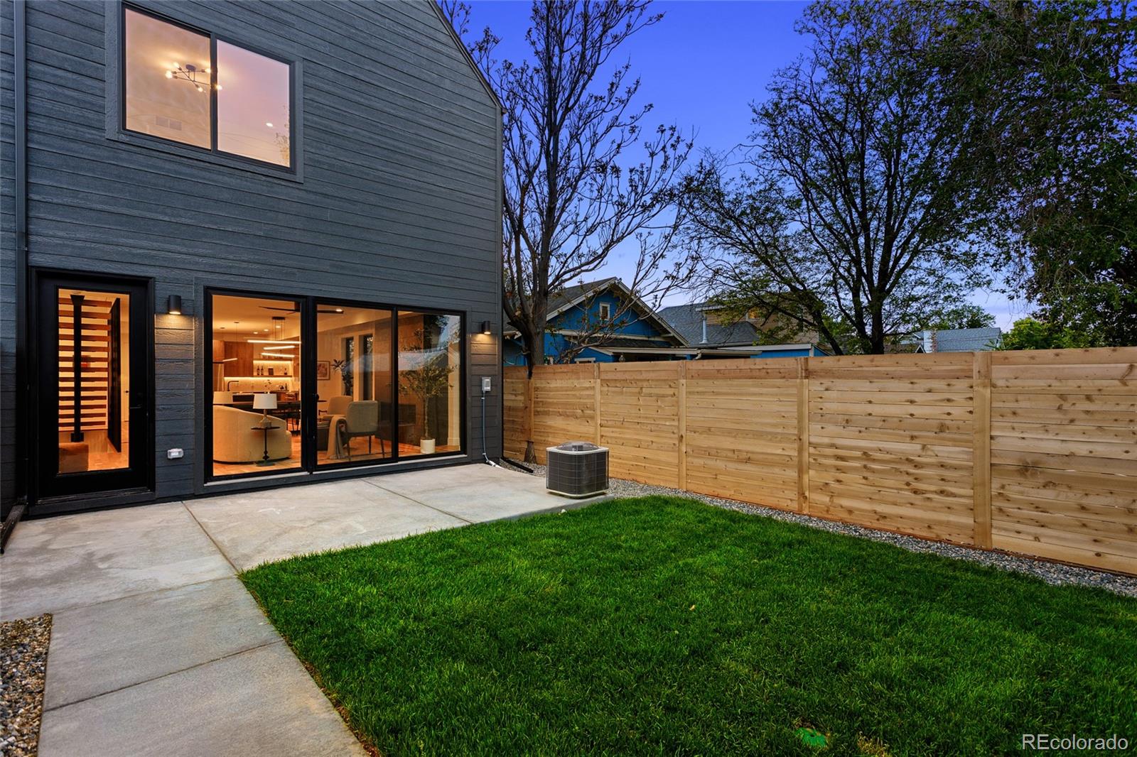 MLS Image #41 for 2378 s bannock street,denver, Colorado