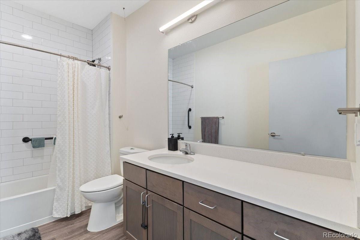 MLS Image #18 for 8475 e 36th avenue,denver, Colorado
