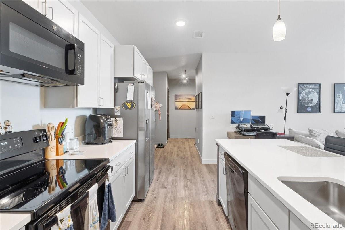 MLS Image #8 for 8475 e 36th avenue,denver, Colorado