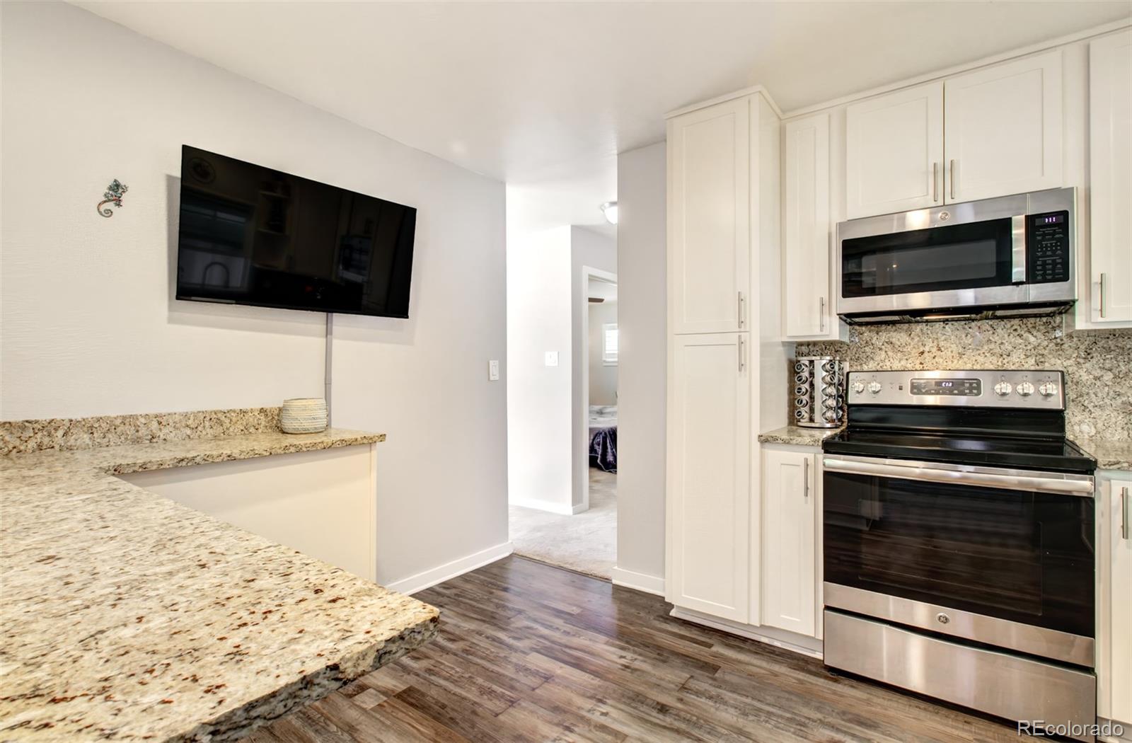 MLS Image #12 for 1612  marquita avenue,colorado springs, Colorado
