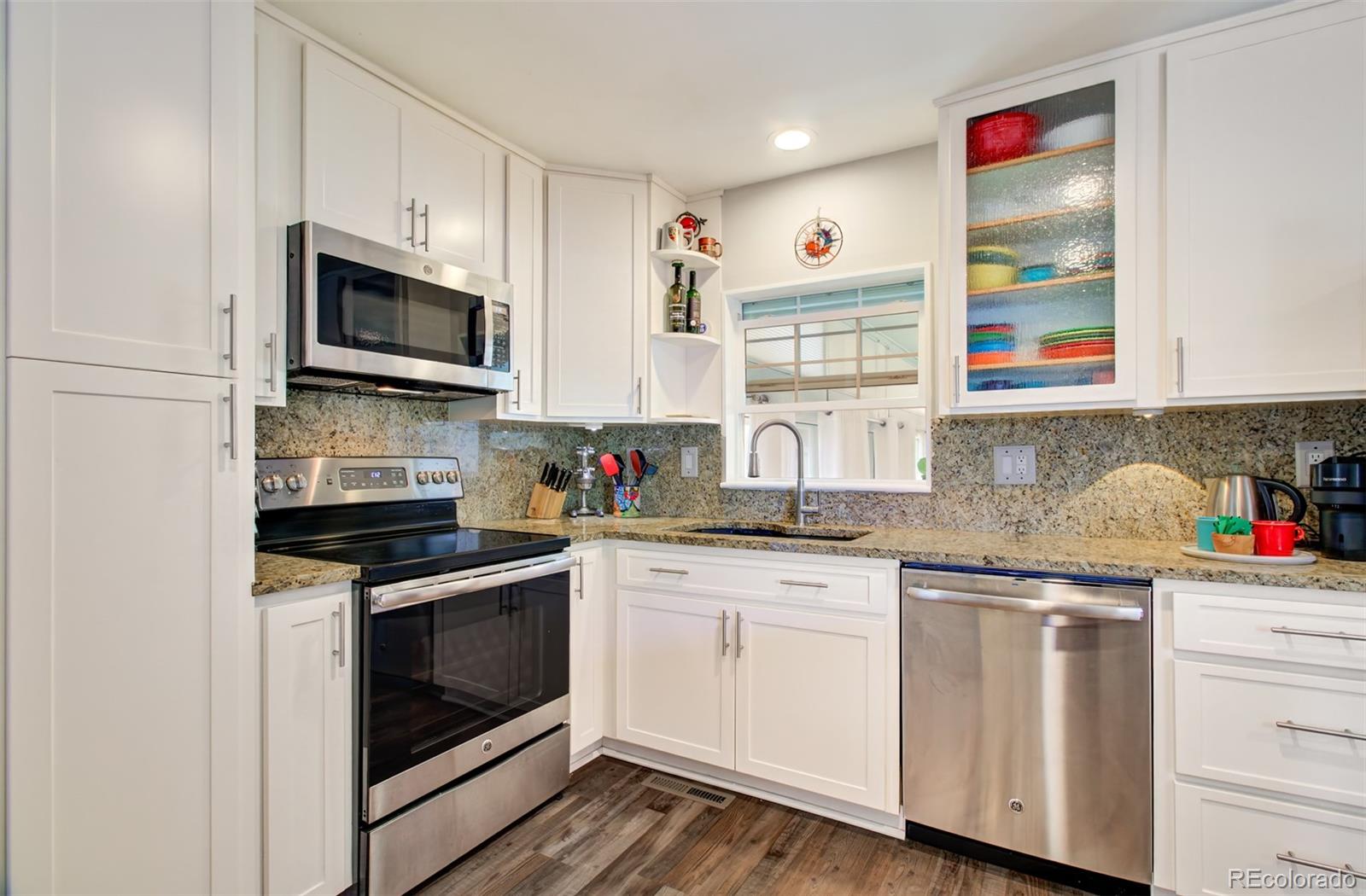 MLS Image #13 for 1612  marquita avenue,colorado springs, Colorado