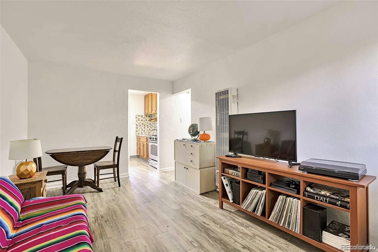 MLS Image #23 for 2955 n gilpin street,denver, Colorado