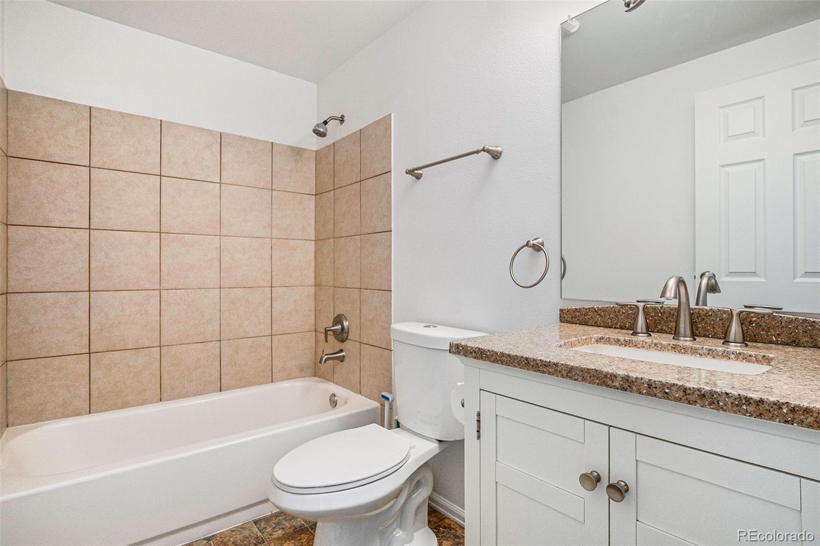 MLS Image #12 for 1534 s ouray circle,aurora, Colorado