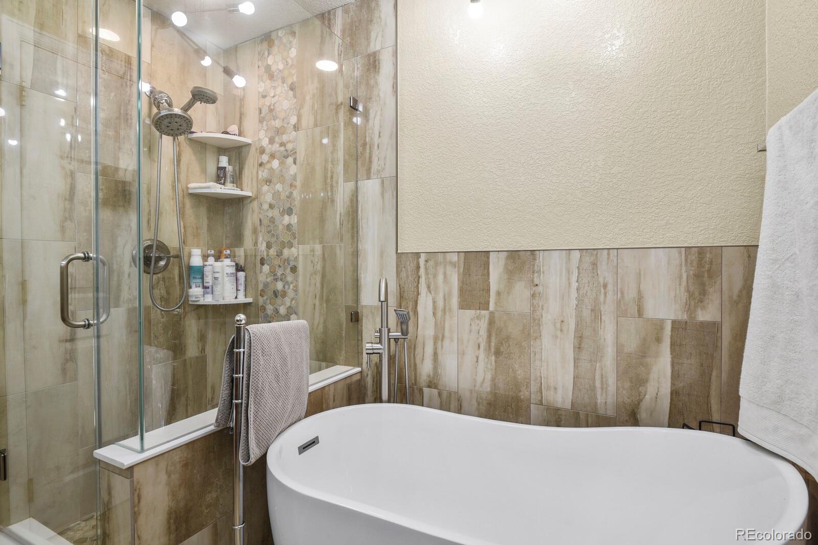 MLS Image #26 for 17332 e lake lane,aurora, Colorado