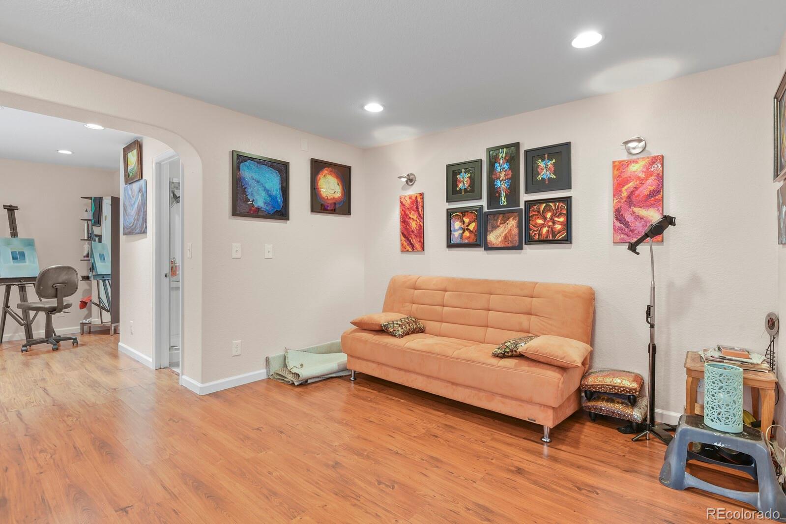 MLS Image #33 for 17332 e lake lane,aurora, Colorado