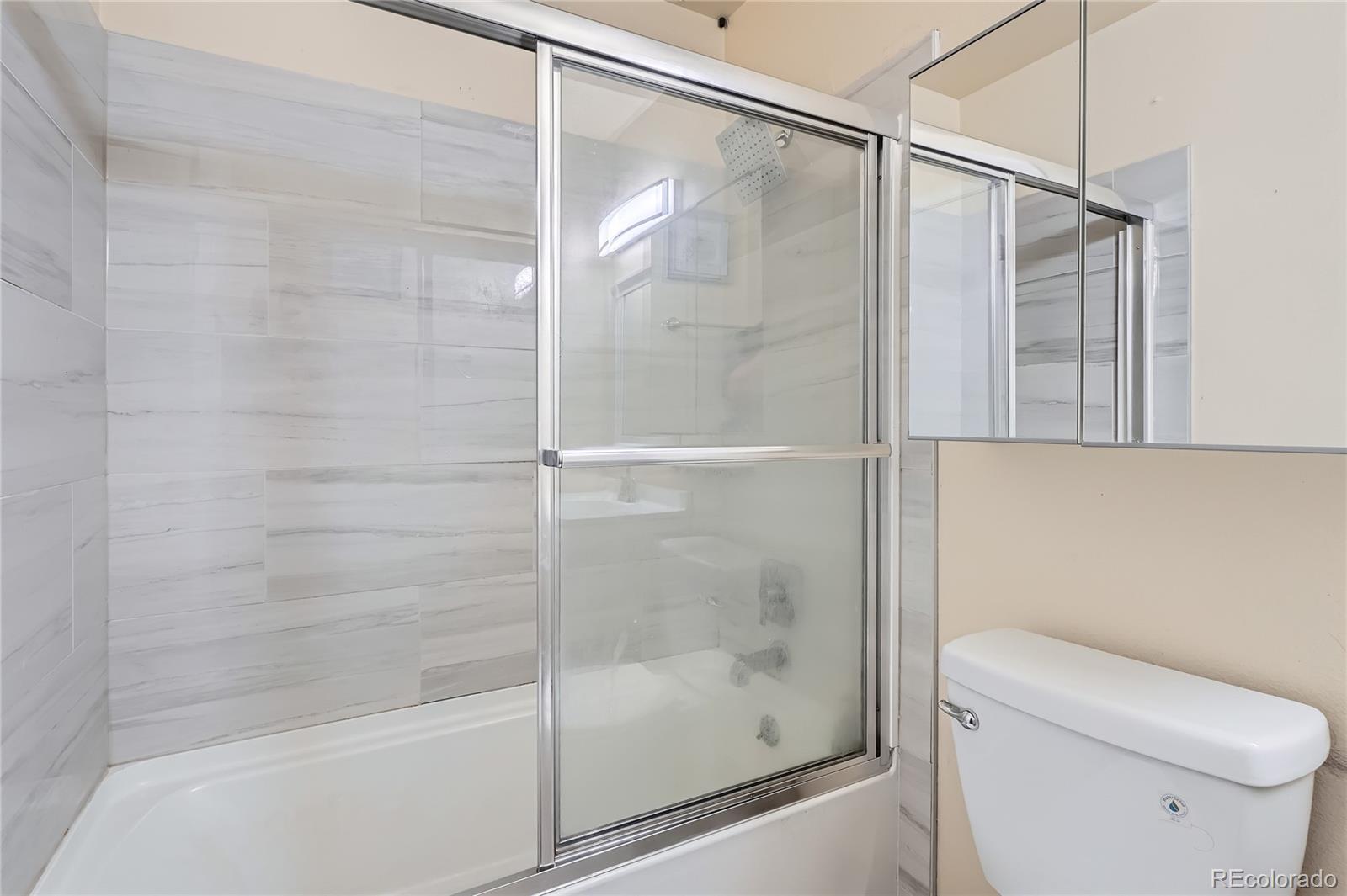 MLS Image #10 for 13343 e louisiana avenue,aurora, Colorado