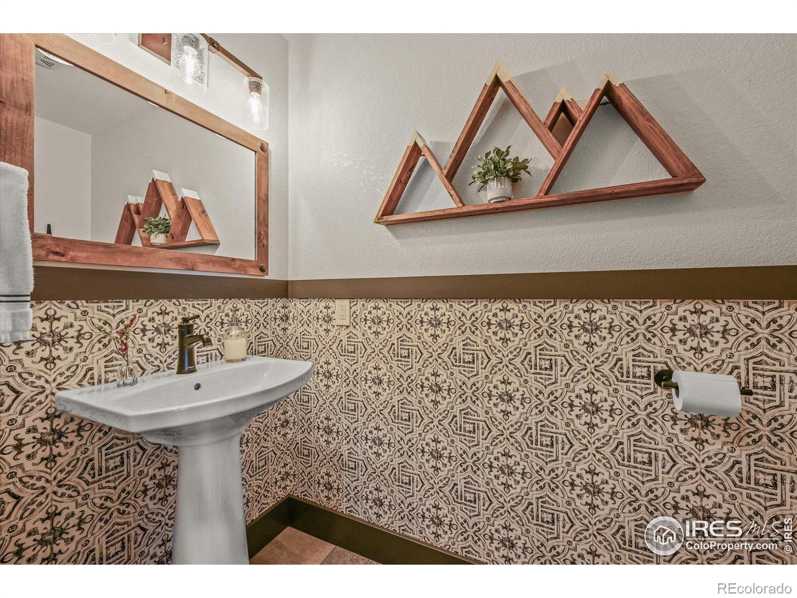MLS Image #9 for 3310 w county road 80 ,wellington, Colorado