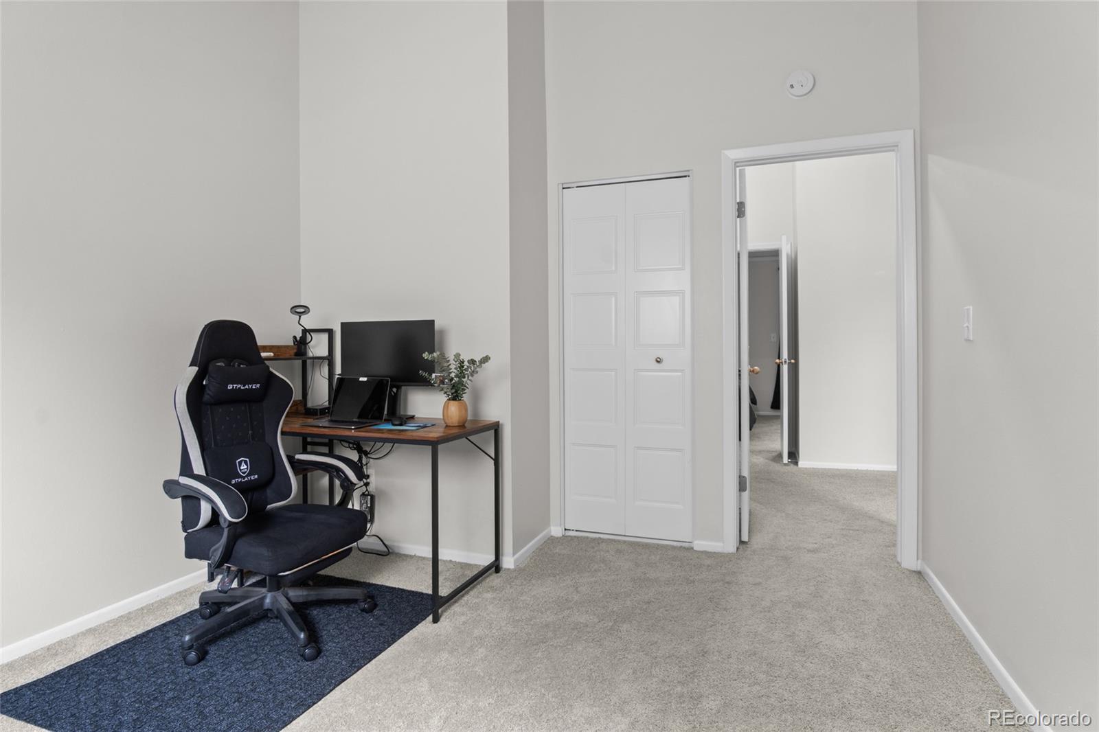 MLS Image #11 for 4262 e maplewood way,centennial, Colorado