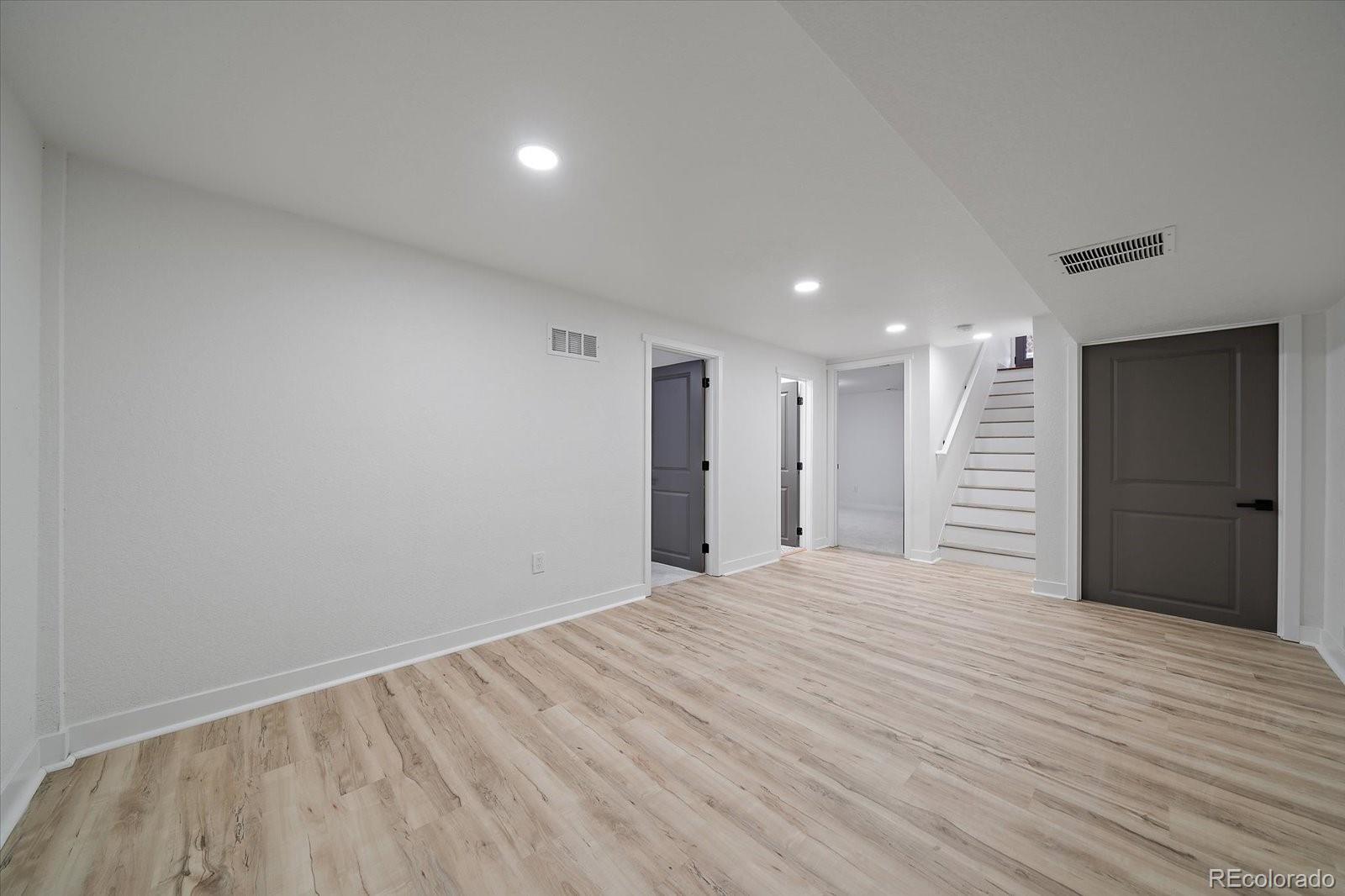 MLS Image #10 for 716 s osage ,denver, Colorado
