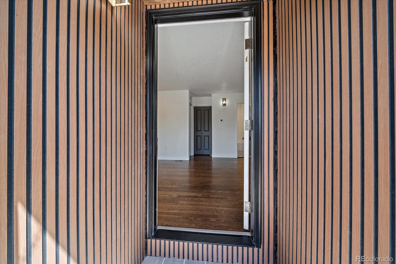 MLS Image #2 for 716 s osage ,denver, Colorado