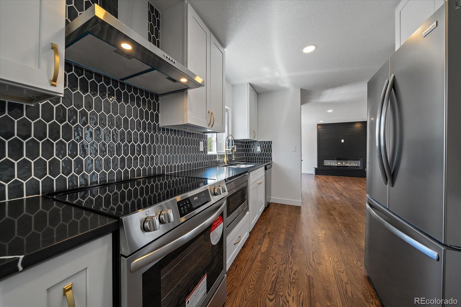 MLS Image #5 for 716 s osage ,denver, Colorado