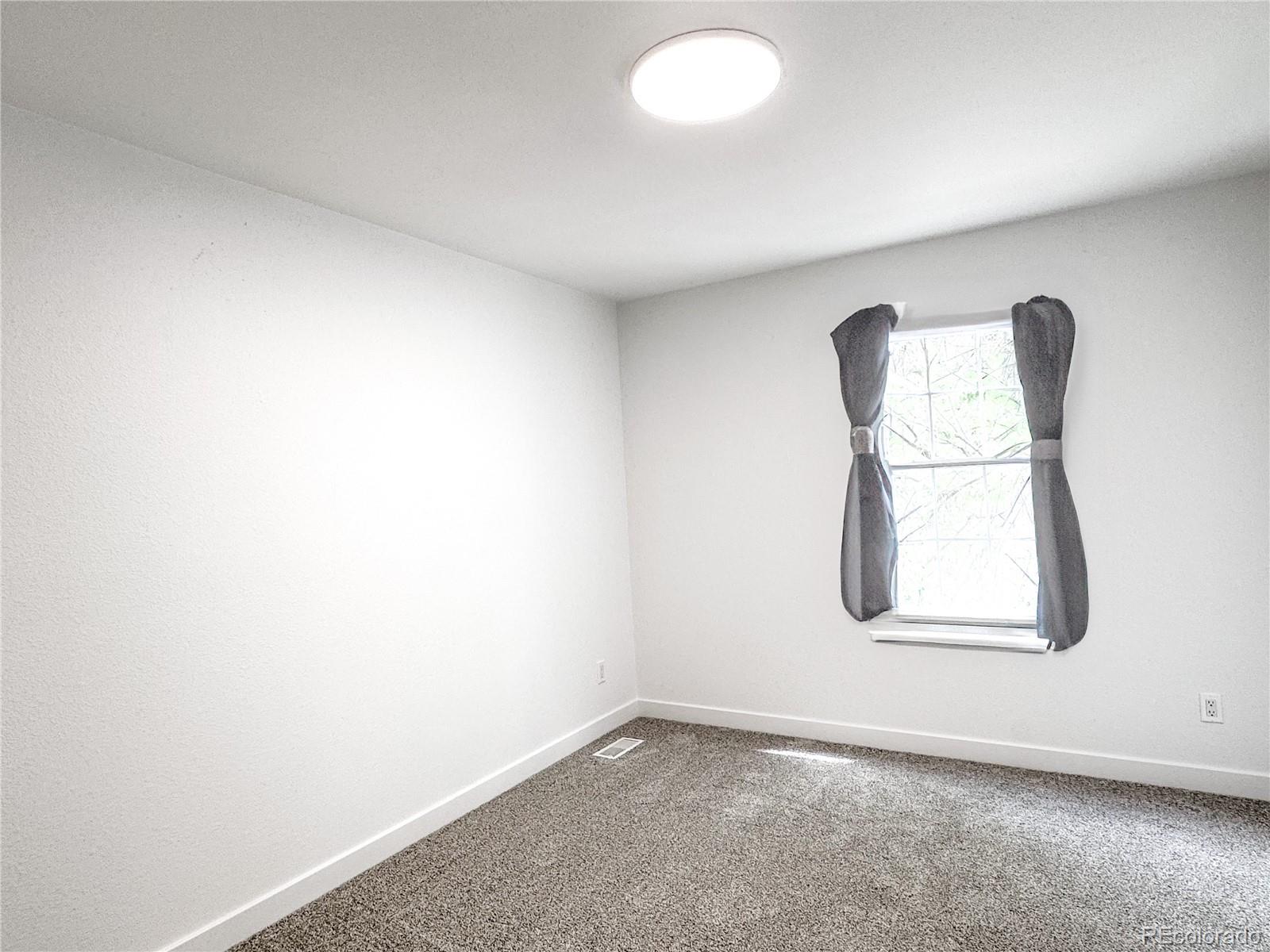 MLS Image #11 for 19545 e bates avenue,aurora, Colorado