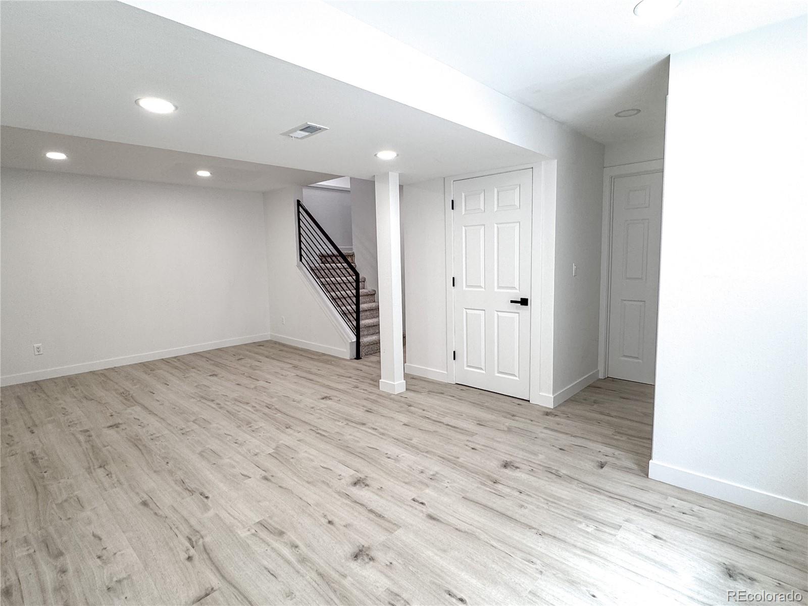 MLS Image #17 for 19545 e bates avenue,aurora, Colorado
