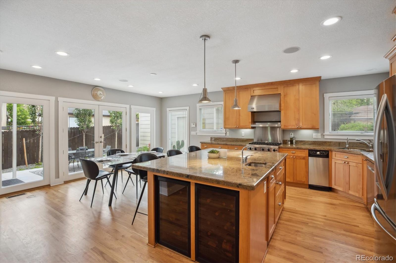MLS Image #7 for 1526 s gaylord street,denver, Colorado