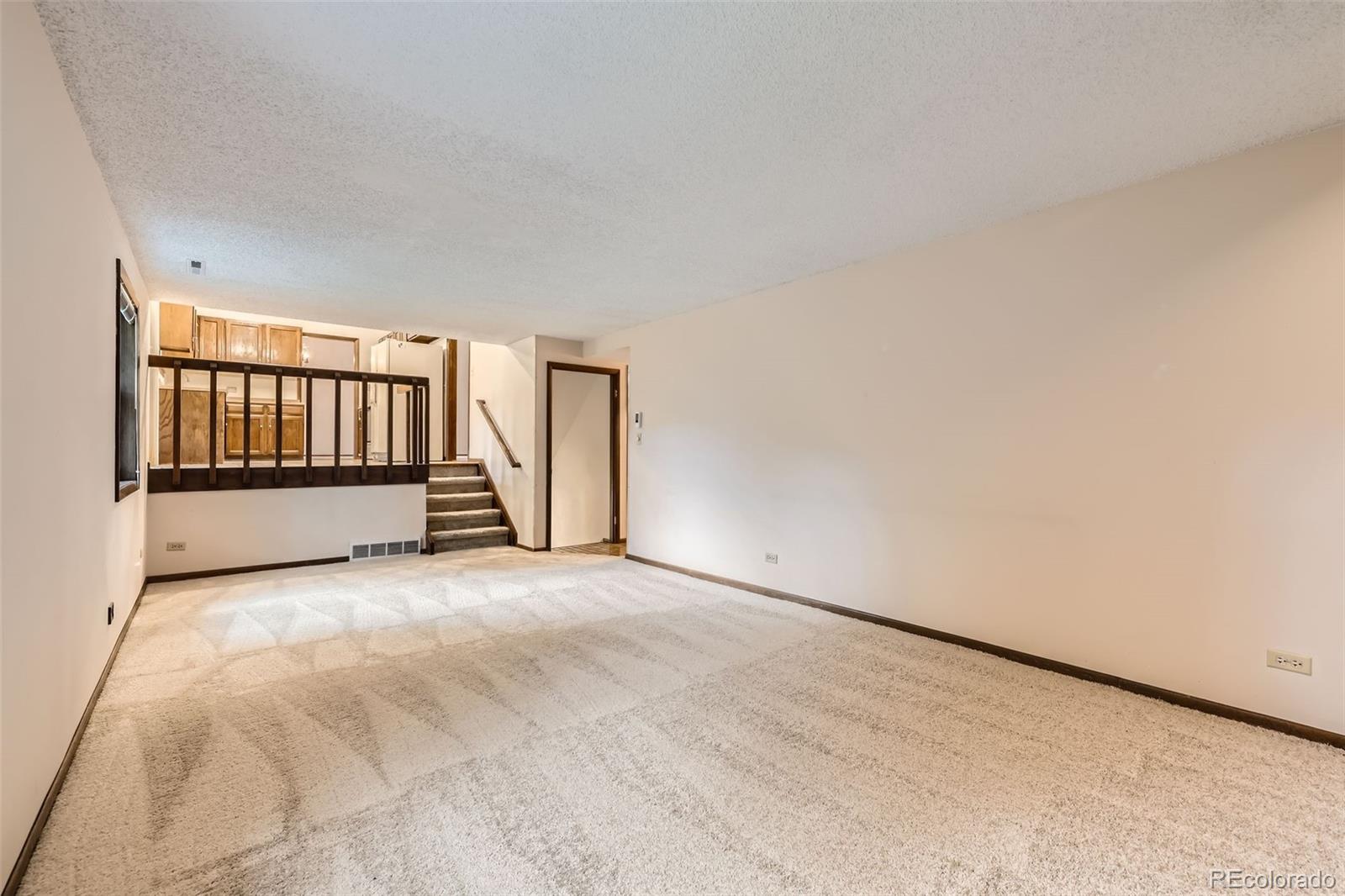 MLS Image #11 for 2556 s eagle circle,aurora, Colorado