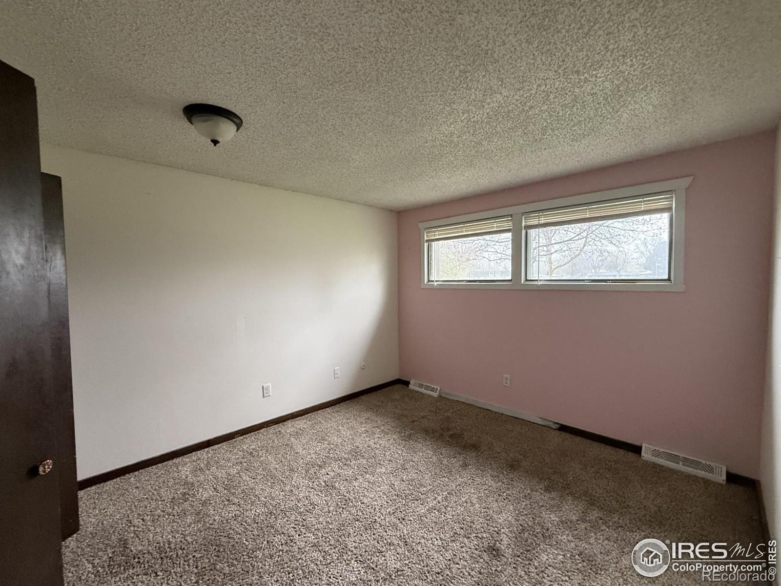 MLS Image #11 for 1943  meadow drive,longmont, Colorado