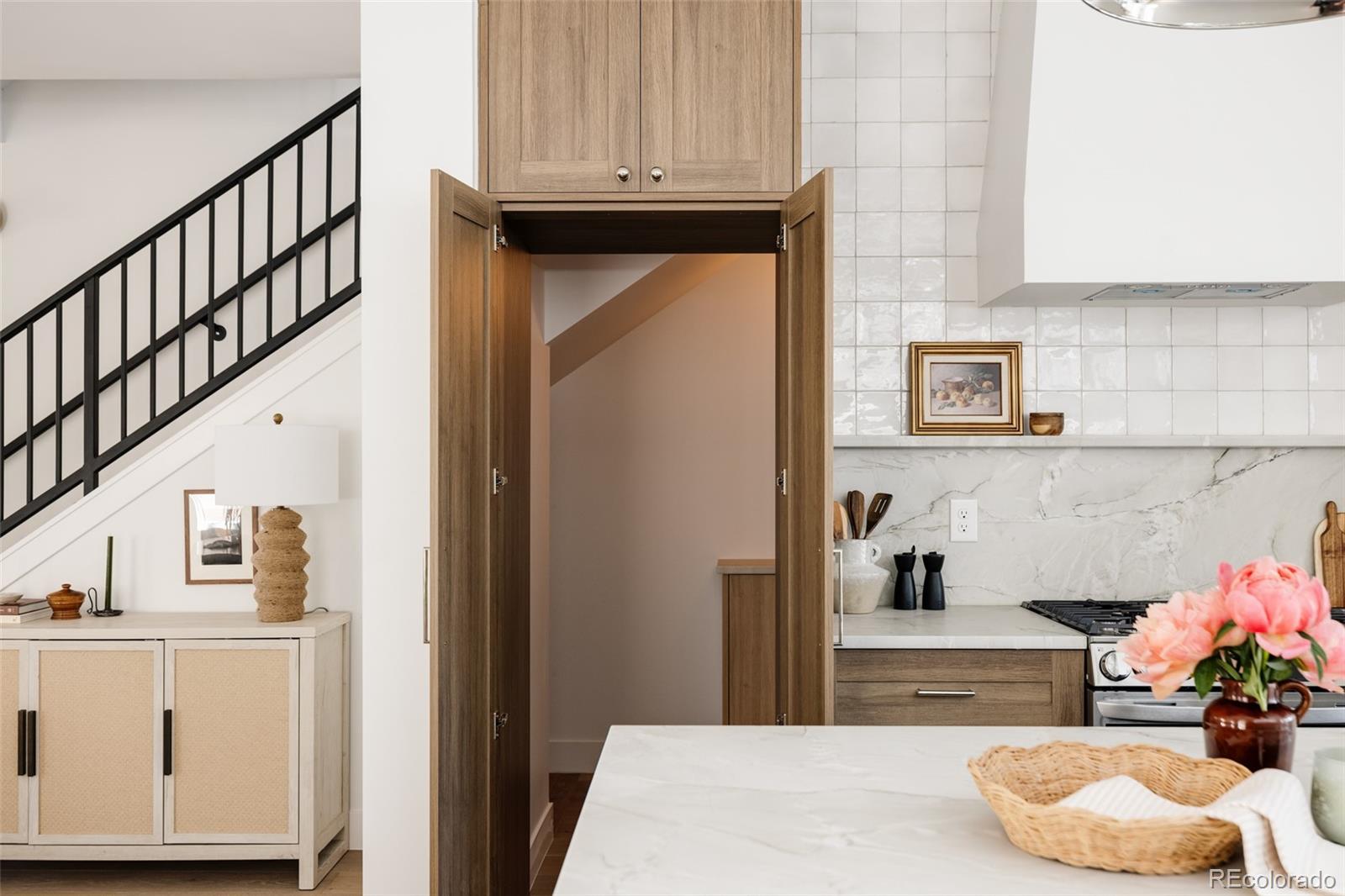 MLS Image #13 for 3932  kalamath street,denver, Colorado