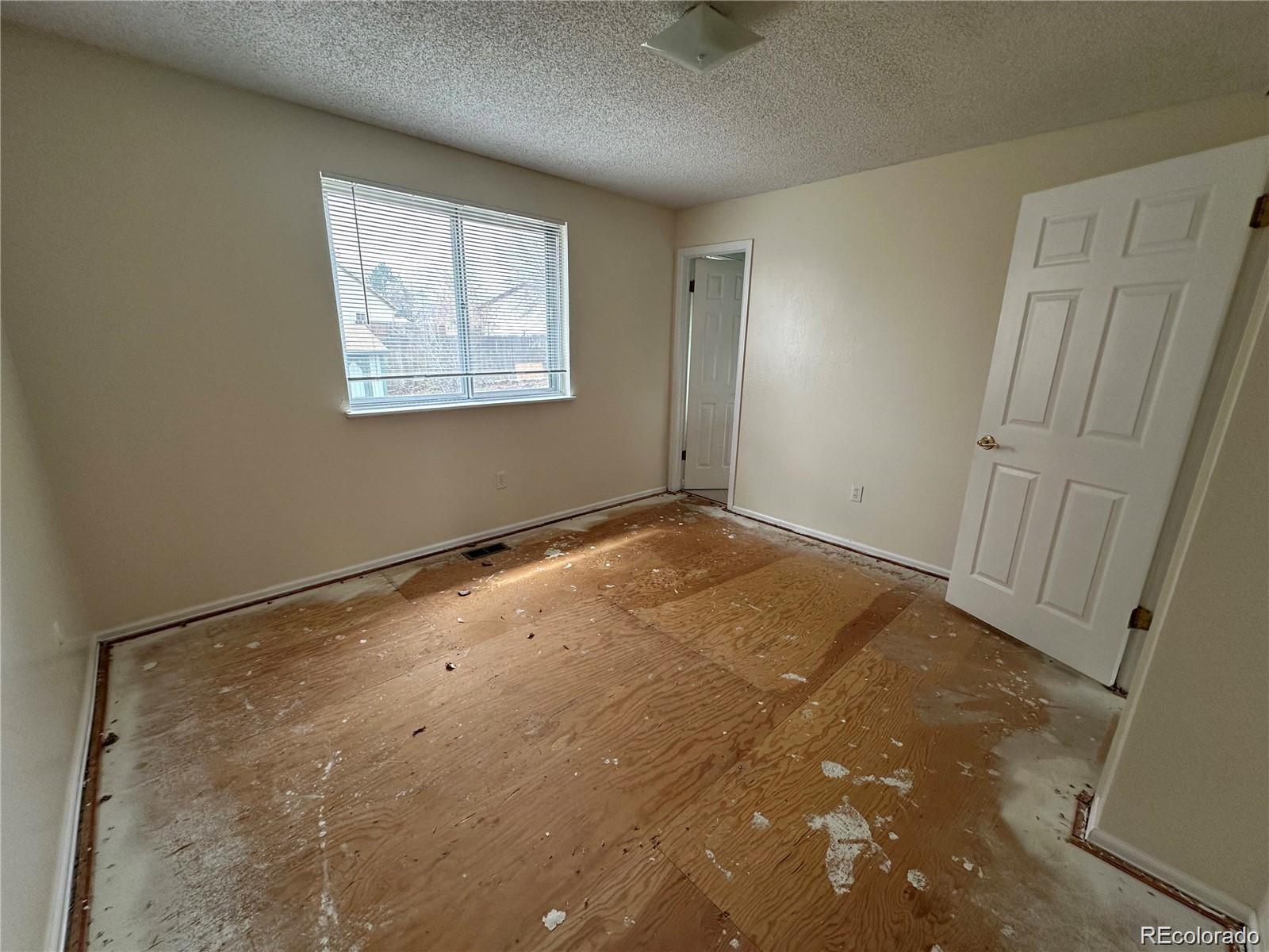 MLS Image #14 for 16180 e flora place,aurora, Colorado