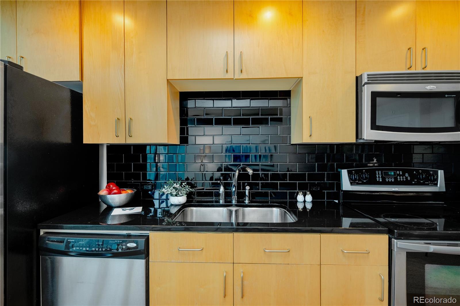 MLS Image #10 for 1700  bassett street,denver, Colorado