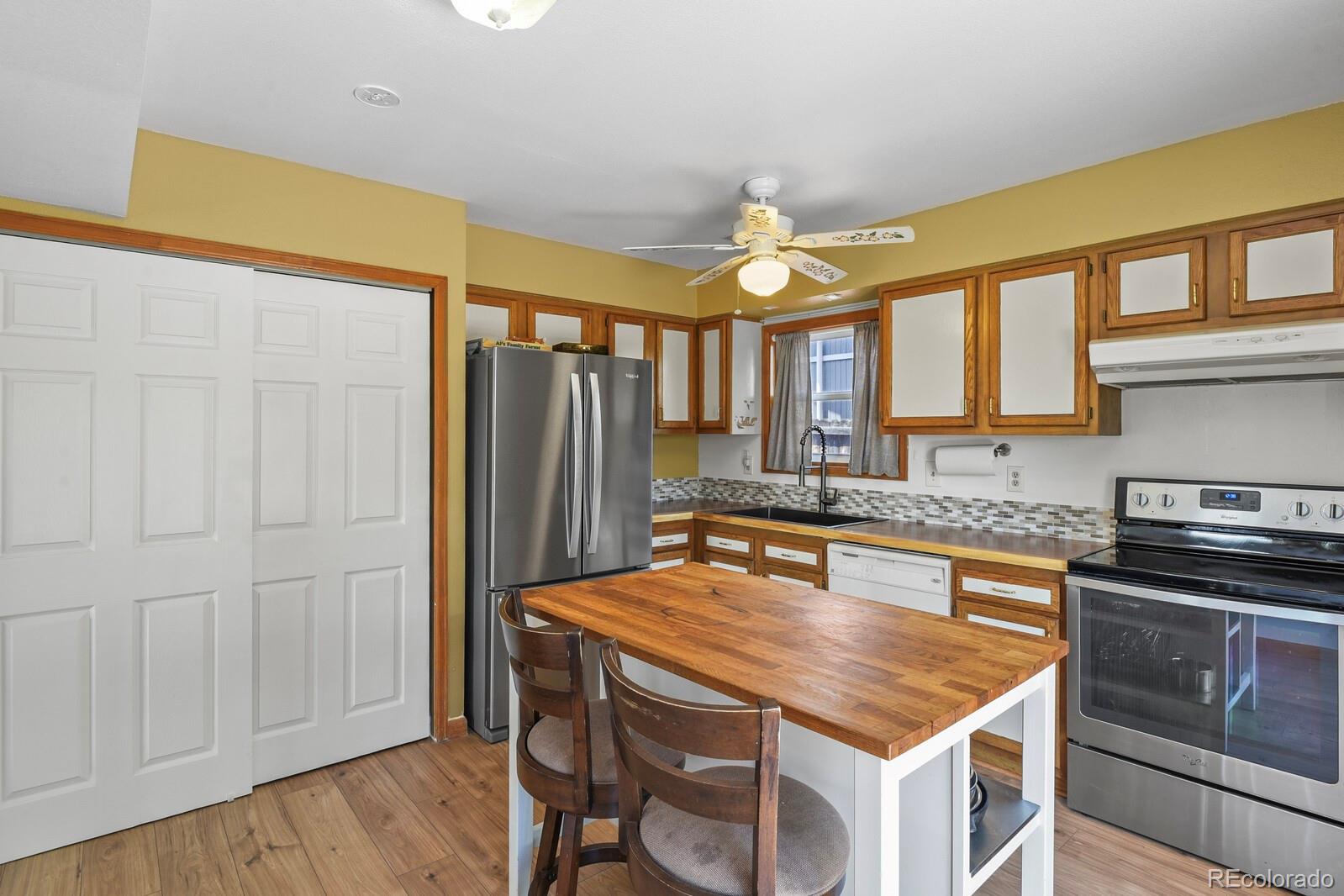 MLS Image #11 for 4664 s union street,morrison, Colorado