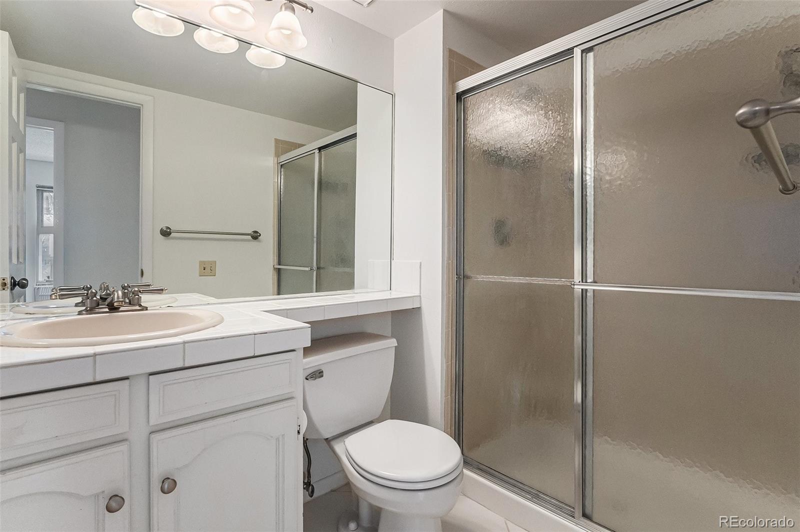 MLS Image #11 for 8236 e phillips place,centennial, Colorado