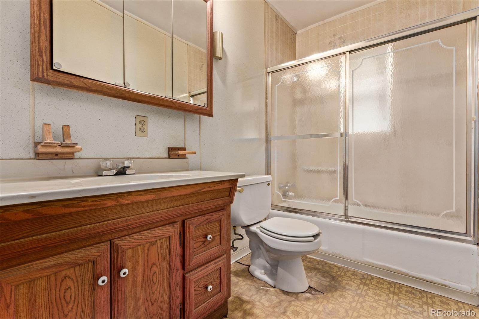 MLS Image #18 for 1000  salem street,aurora, Colorado