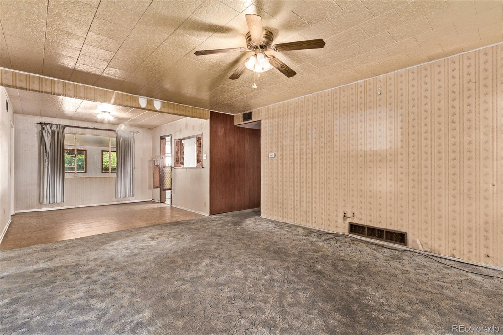 MLS Image #4 for 1000  salem street,aurora, Colorado