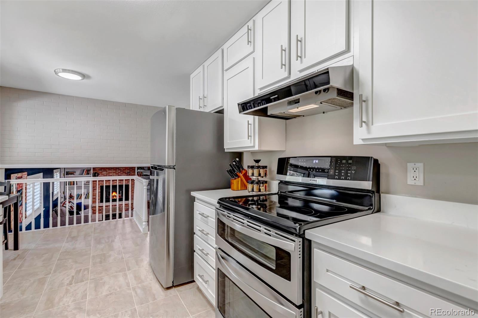 MLS Image #10 for 6211 s garfield drive,centennial, Colorado